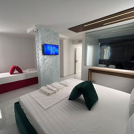 Comfort Hotel Struga Luaran gambar