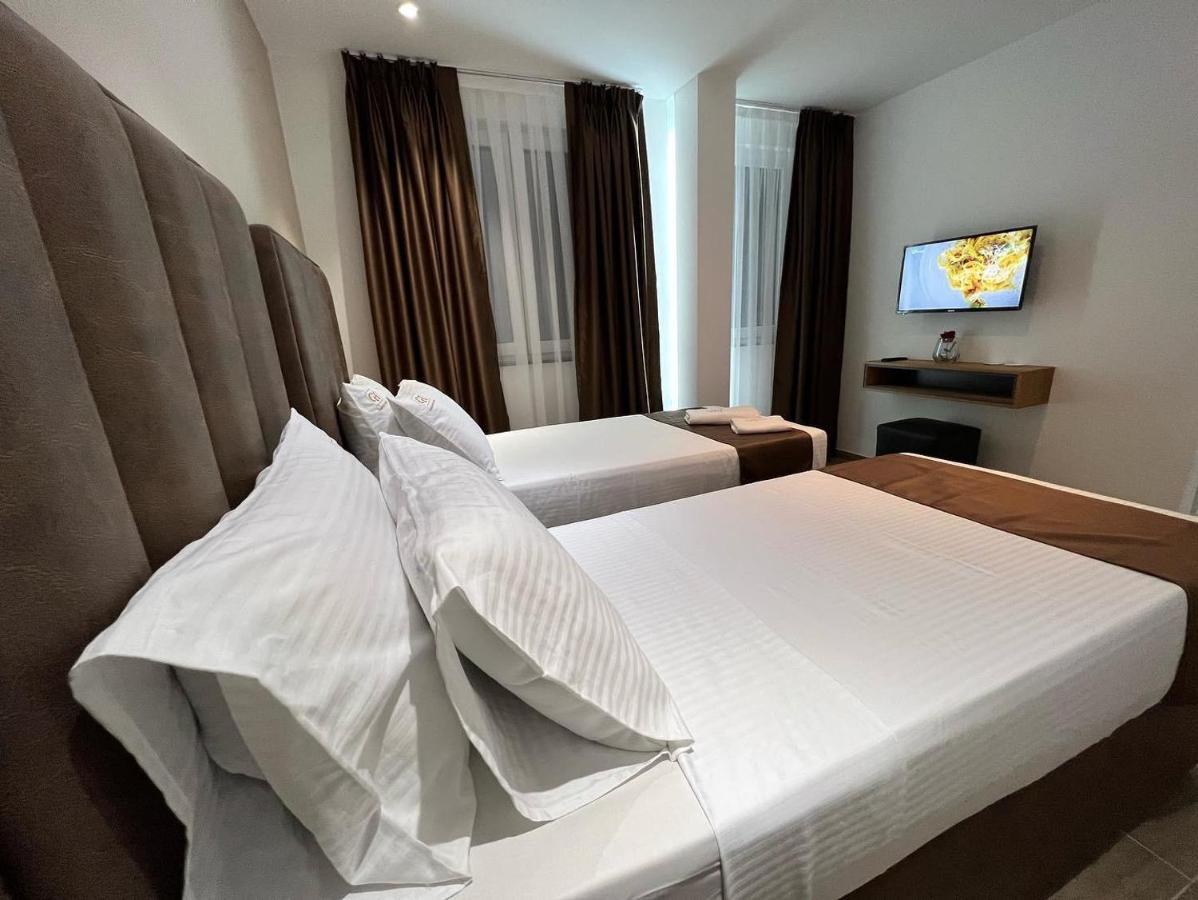 Comfort Hotel Struga Luaran gambar