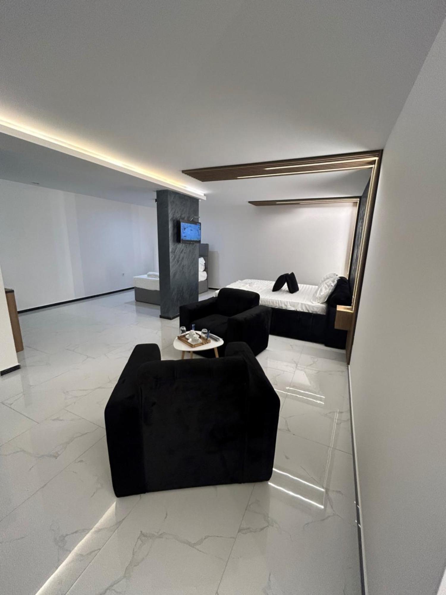 Comfort Hotel Struga Luaran gambar