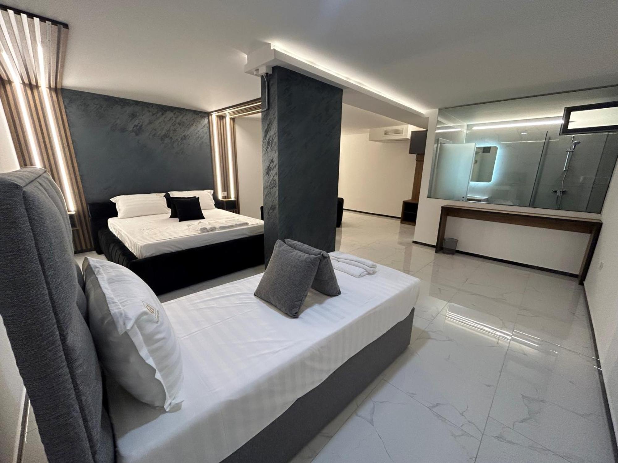 Comfort Hotel Struga Luaran gambar