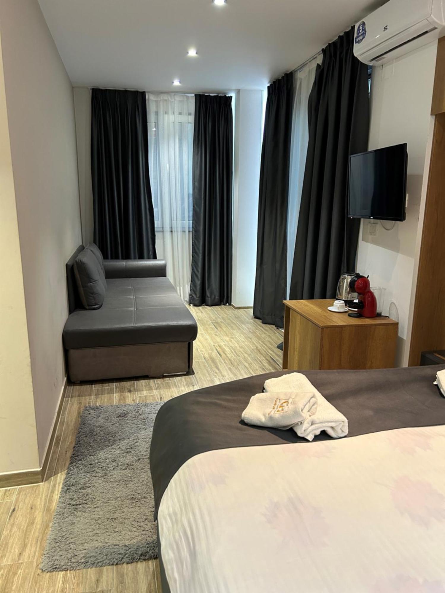 Comfort Hotel Struga Luaran gambar