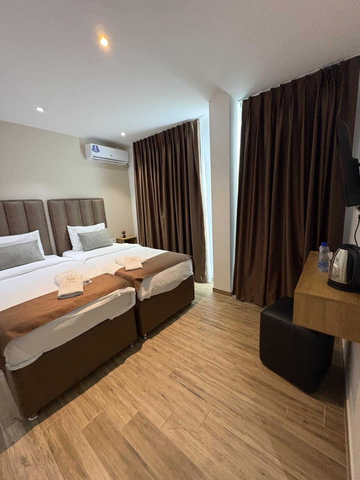 Comfort Hotel Struga Luaran gambar