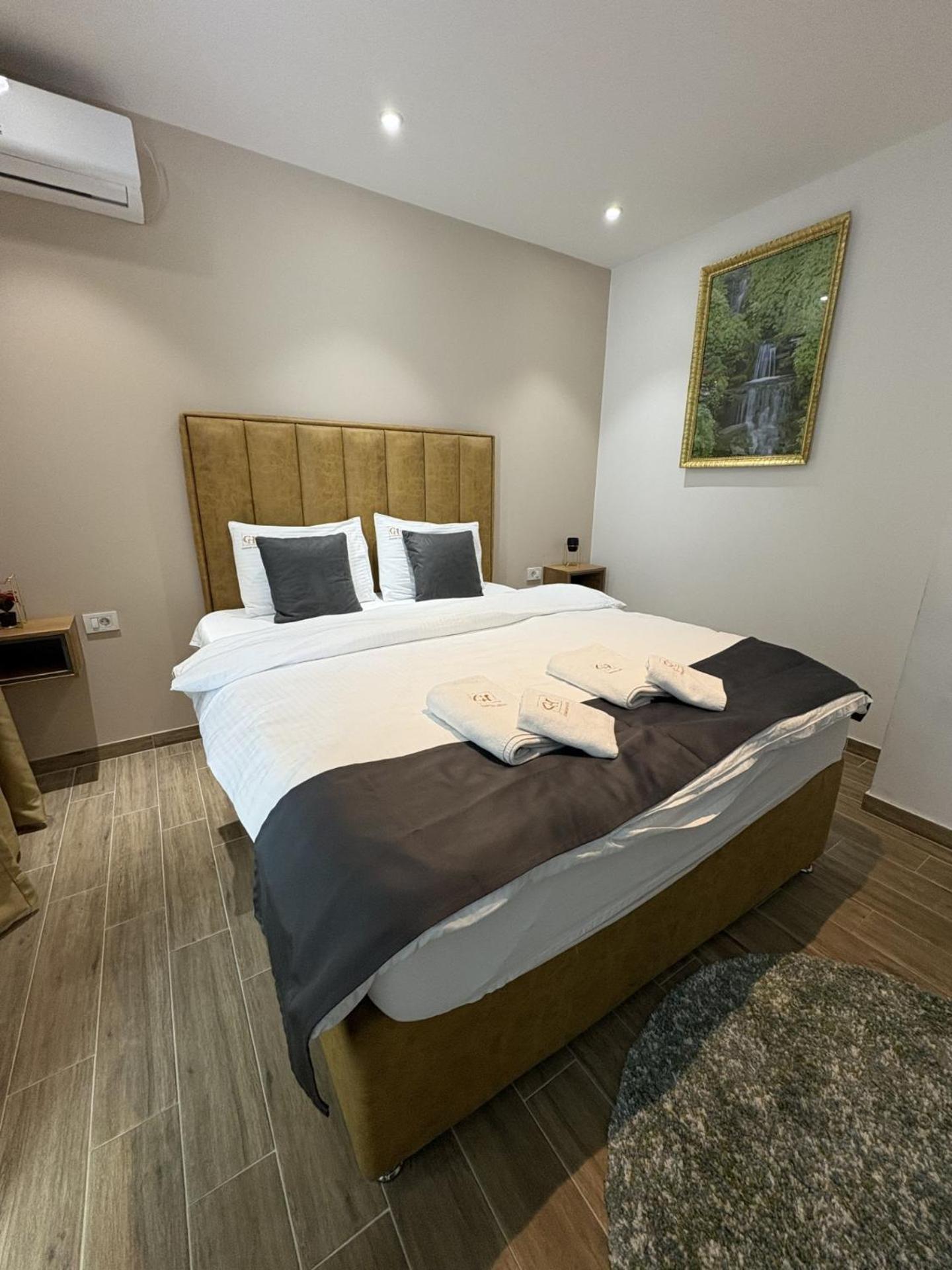 Comfort Hotel Struga Luaran gambar